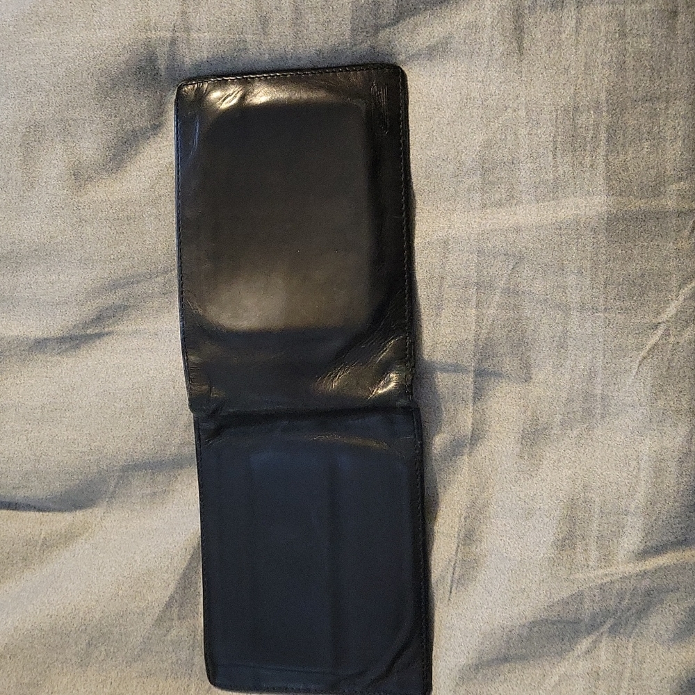 Coach Wallet - Picture 3 of 7